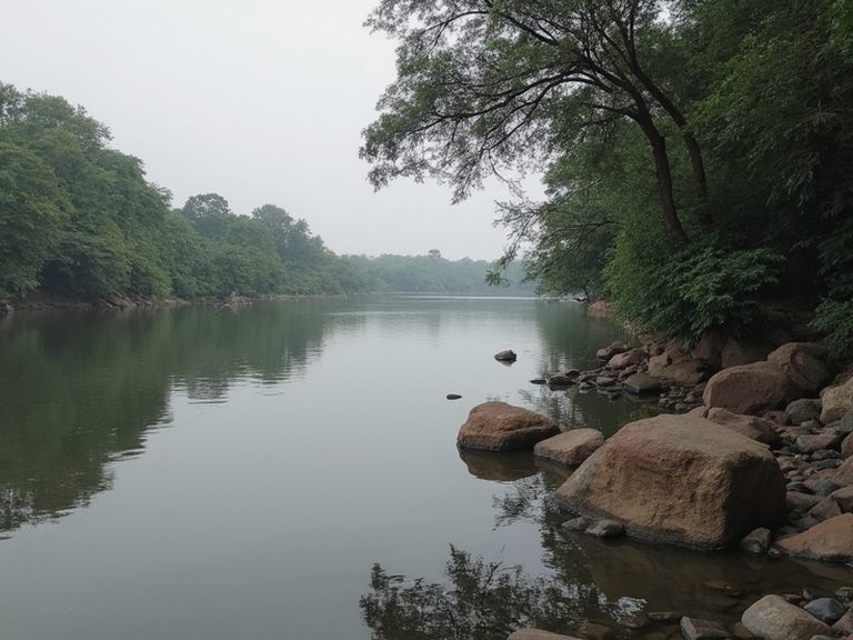 River near Bhivpuri after rain